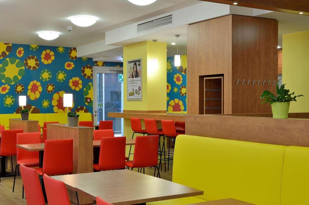 B&B Hotel Bielefeld-City Restaurante foto